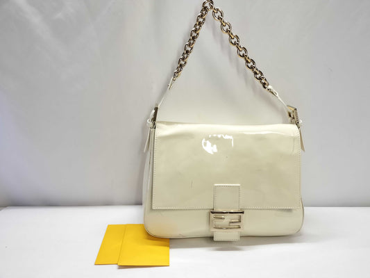 FENDI Mamma Bucket Chain Shoulder Bag