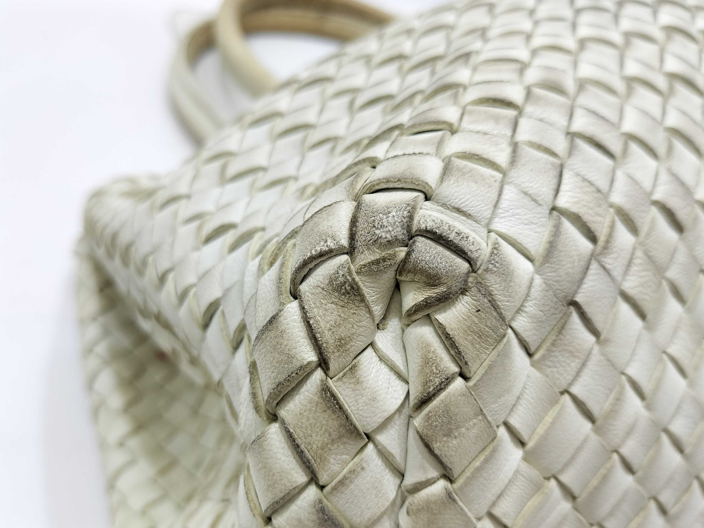BOTTEGA VENETA BOTTEGA VENETA Bottega Veneta Intrecciato Tote Bag