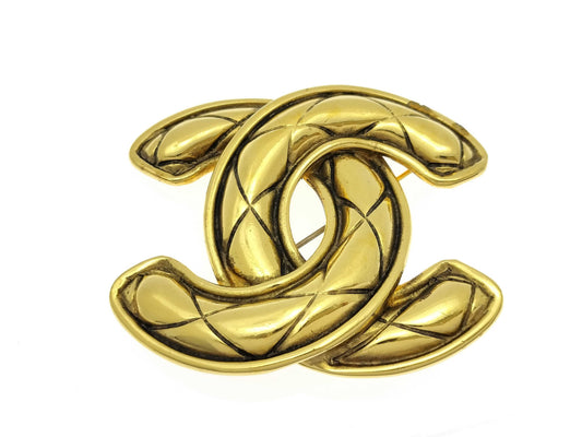 CHANEL Matelasse Coco Mark Brooch