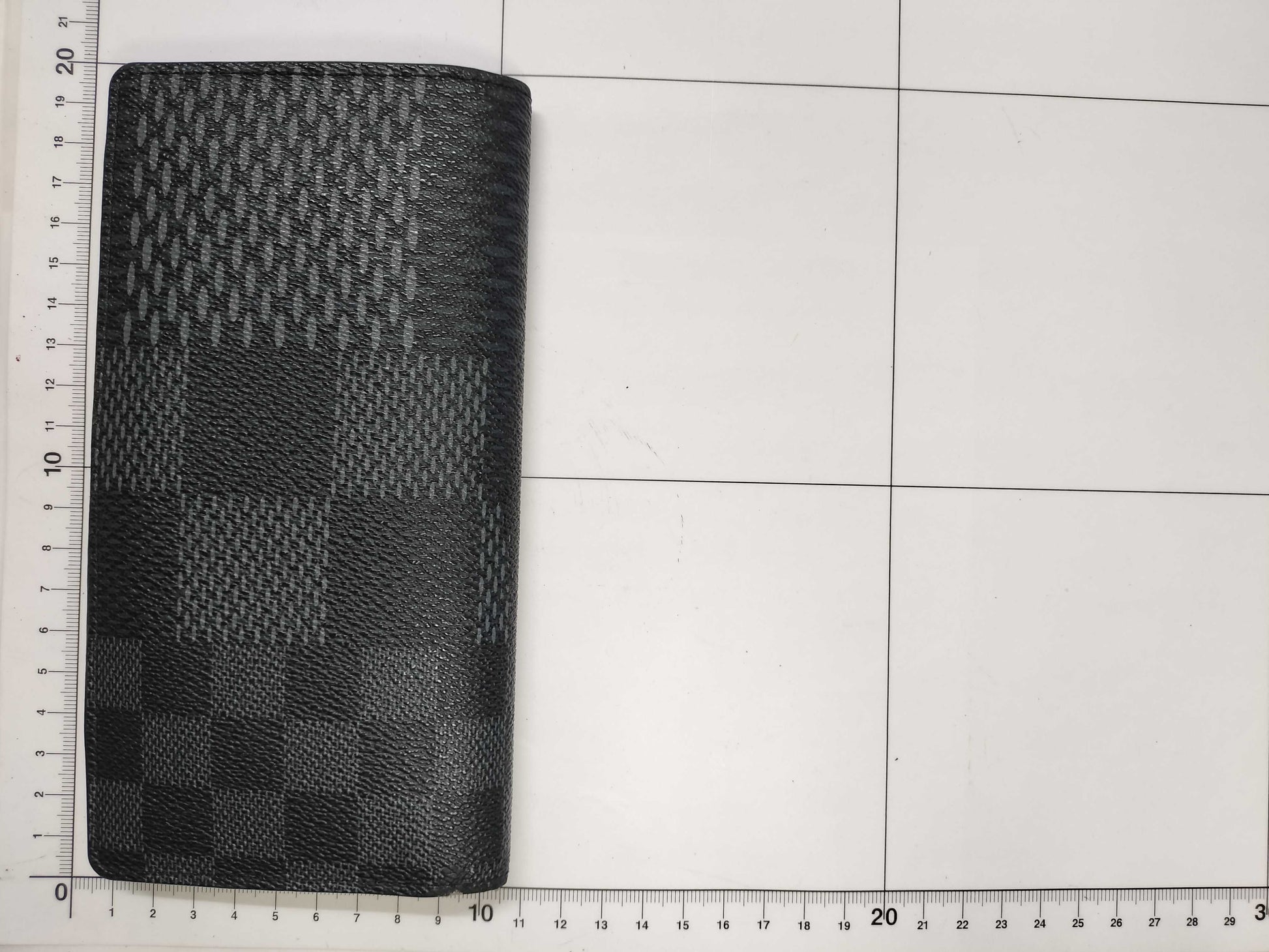 LOUIS VUITTON Damier Graphite Portefeuille Brazza NM Wallet