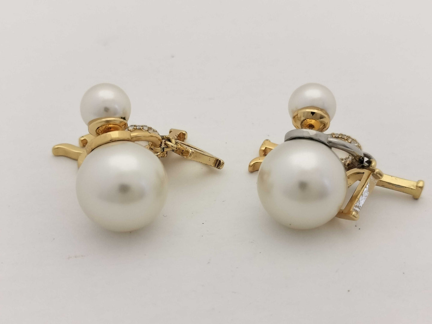 Dior Pearl Earrings