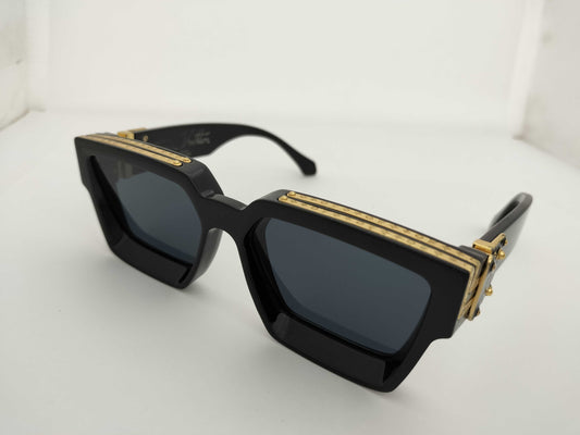 LOUIS VUITTON Millionaire Sunglasses, Plastic, Black, Z1165W