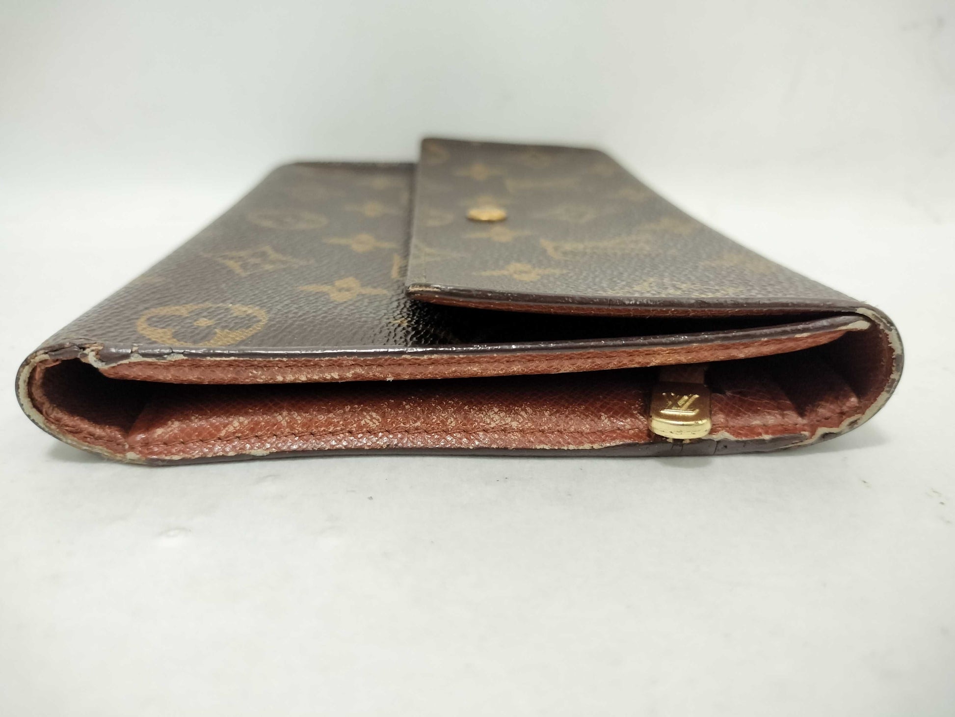 LOUIS VUITTON LOUIS VUITTON Monogram Tri-fold Wallet Monogram Wallet