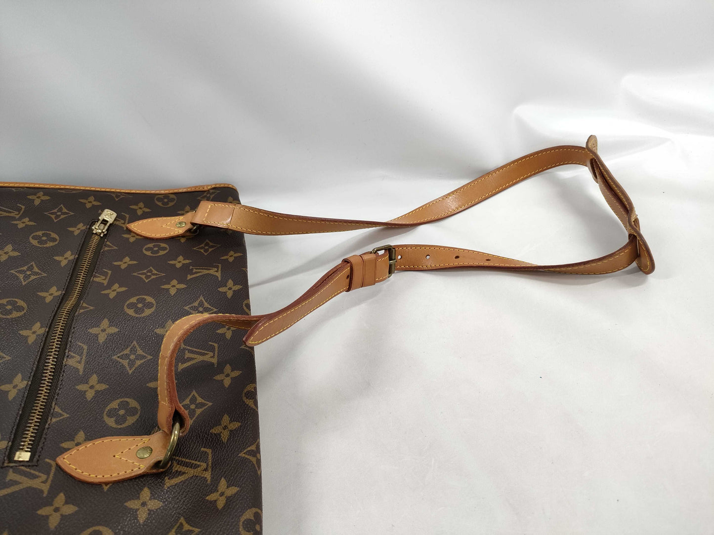 LOUIS VUITTON Monogram Gibessier GM Shoulder Bag