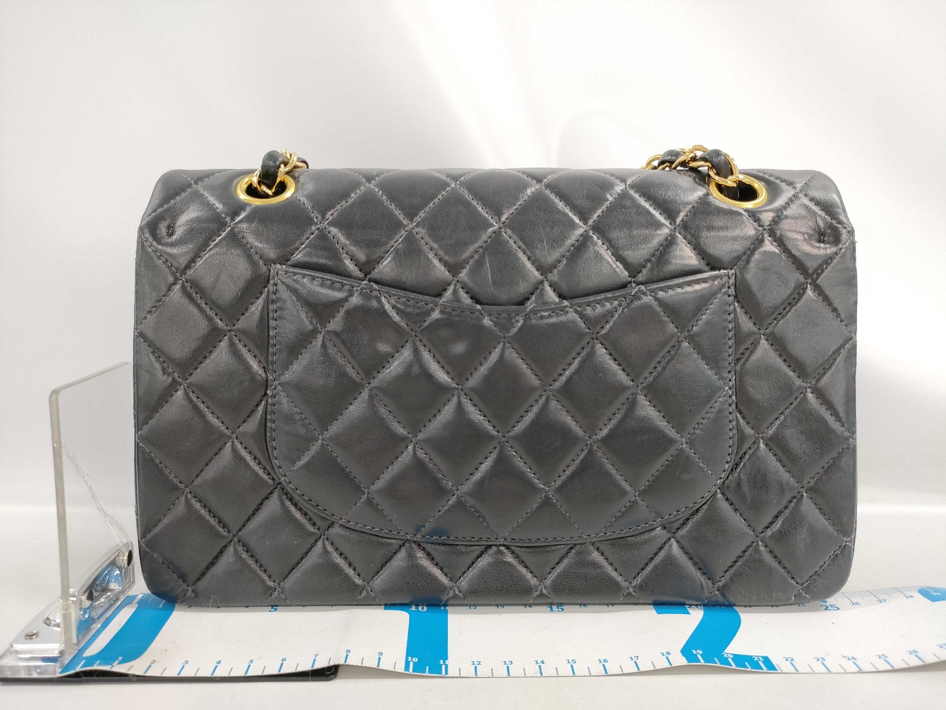 CHANEL Matelasse 25 Chain Shoulder Bag