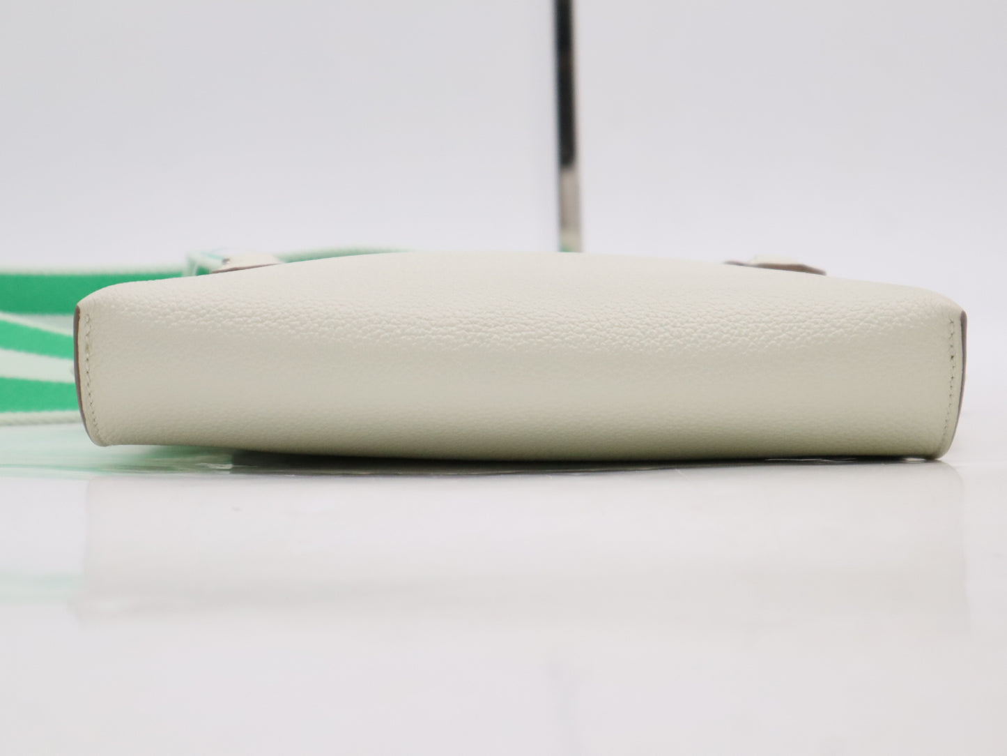 HERMES Leather Vide Poche Gris Pale B Stamp 2023 Shoulder Bag