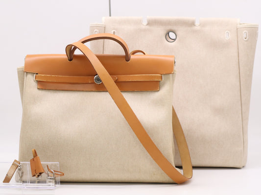 HERMES Toile Haire Bag MM □E Stamp 2001 Beige Brown Shoulder Bag with Padlock and Cloche
