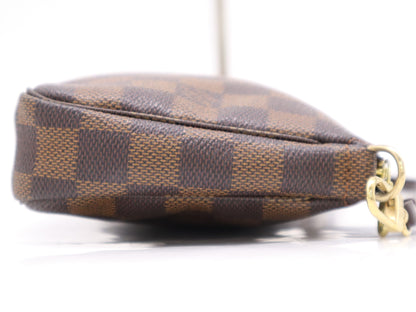LOUIS VUITTON N51985 Damier Pochette Accessory Pouch