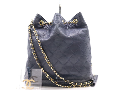 CHANEL Leather Bicolor Drawstring Chain Shoulder Bag in Navy with GD Hardware and Pouch Charm