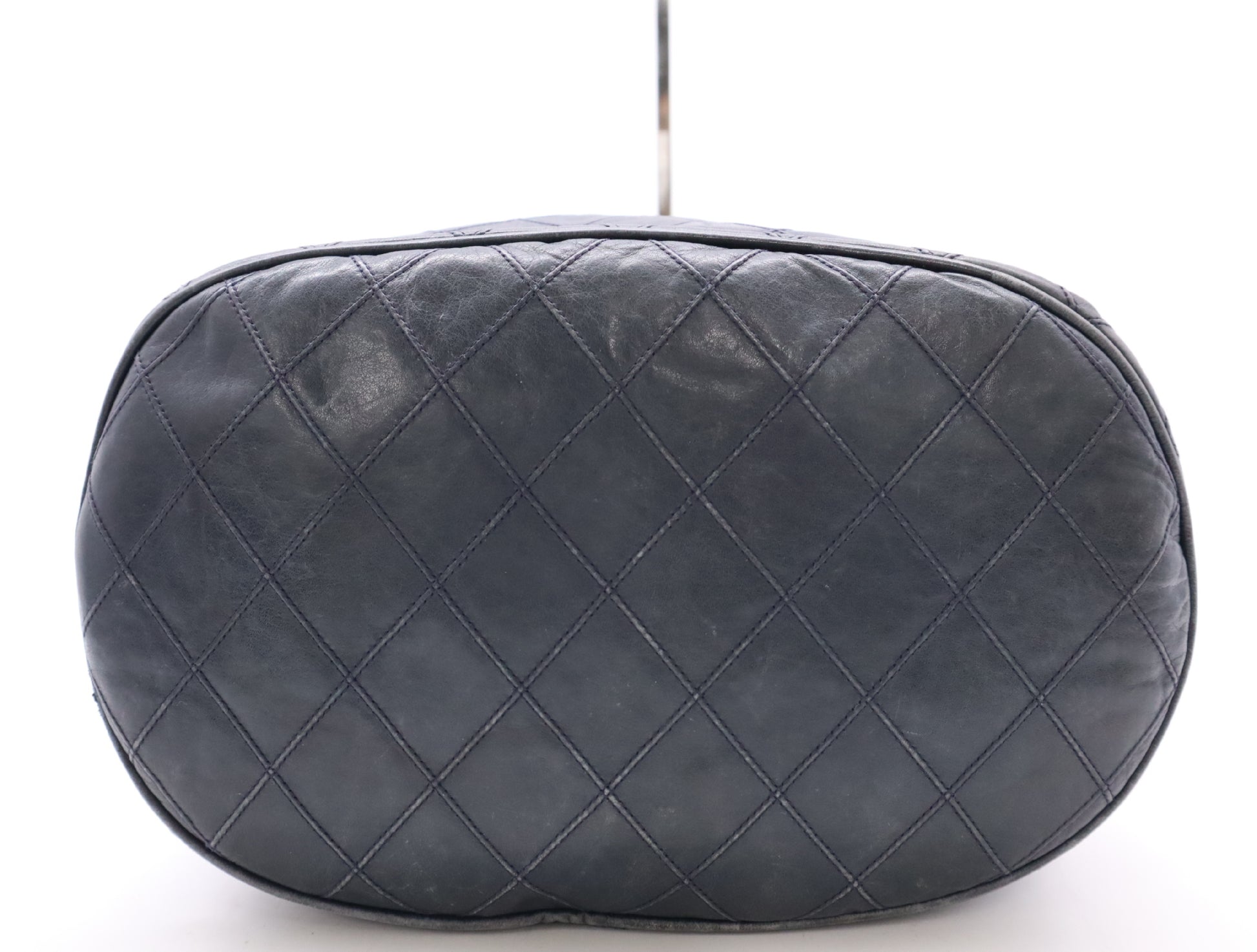 CHANEL Leather Bicolor Drawstring Chain Shoulder Bag in Navy with GD Hardware and Pouch Charm