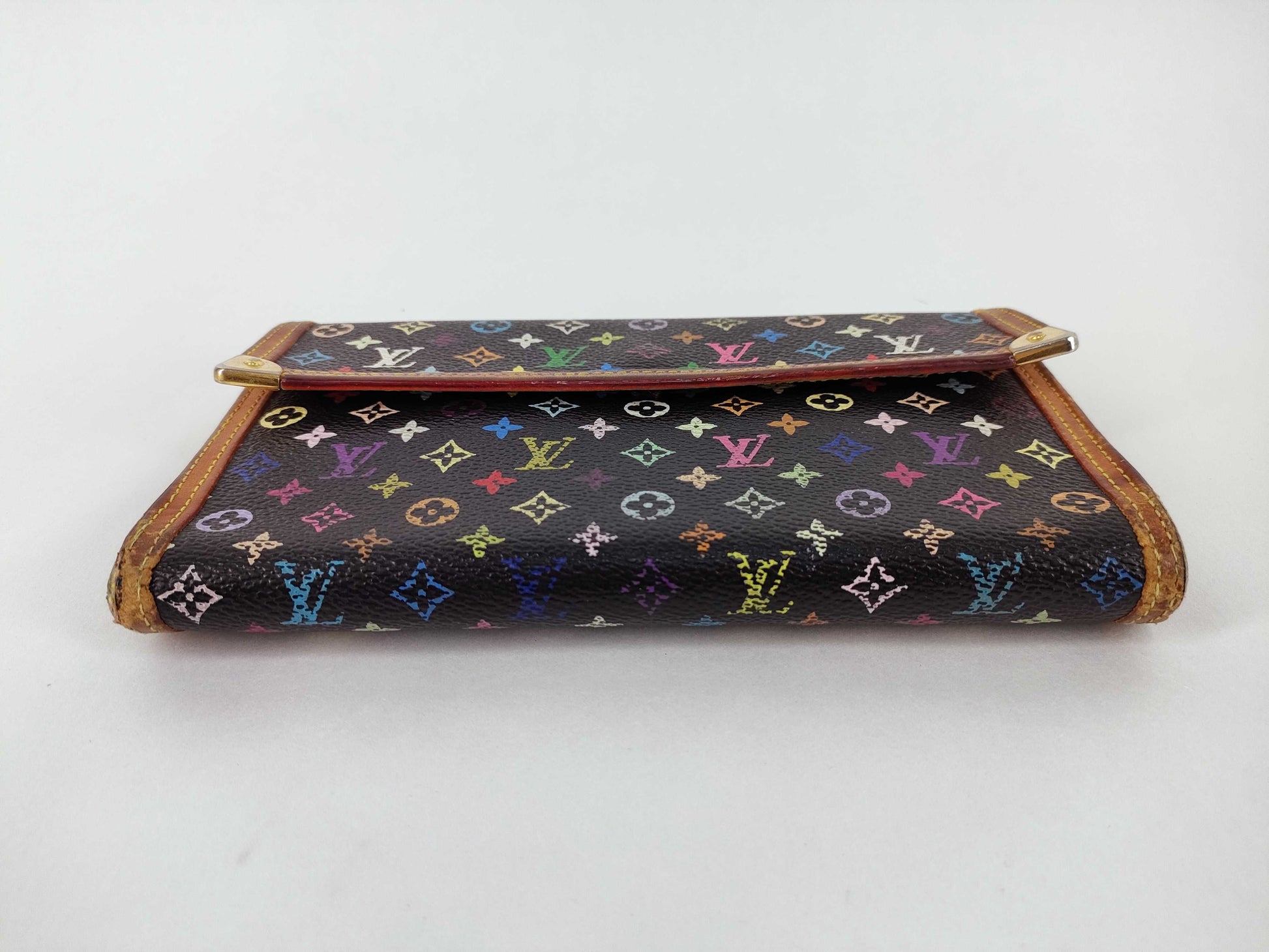 LOUIS VUITTON Monogram Multicolore Louis Vuitton Monogram Multicolore Wallet