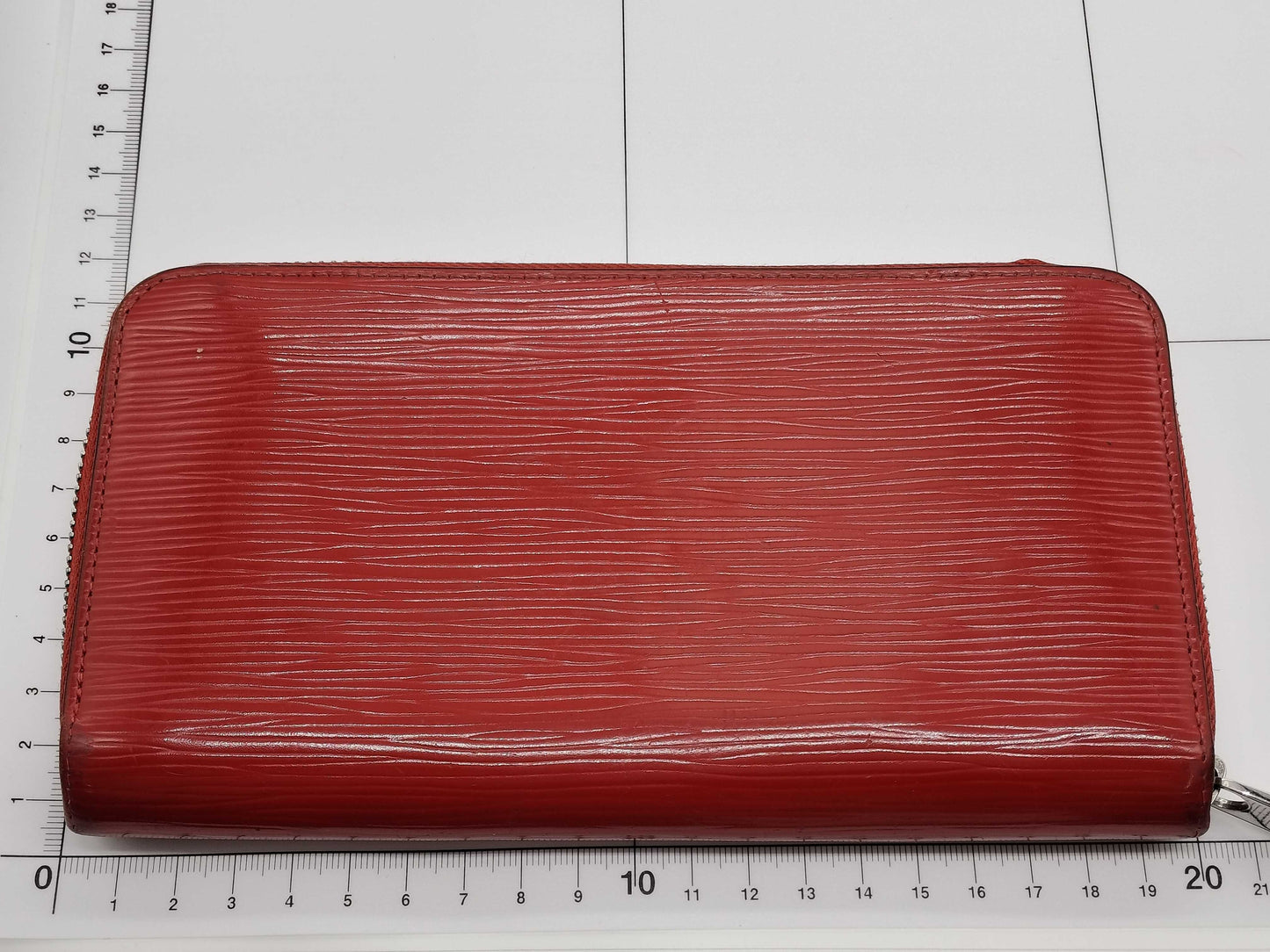 LOUIS VUITTON Epi Louis Vuitton Epi Wallet