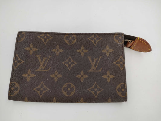 LOUIS VUITTON Monogram Pouch