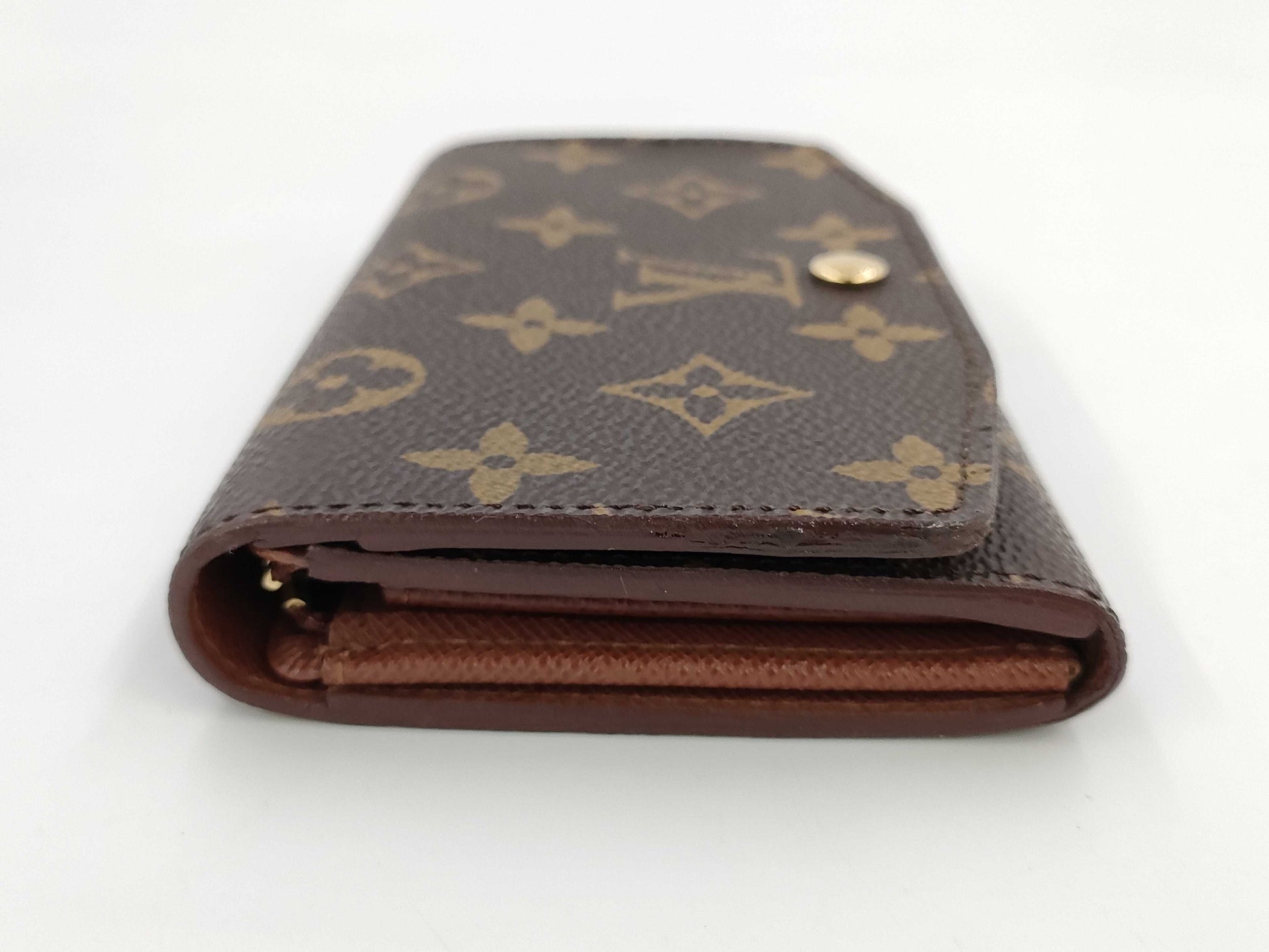 LOUIS VUITTON Monogram Bifold Wallet