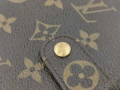 LOUIS VUITTON Monogram Zip Wallet