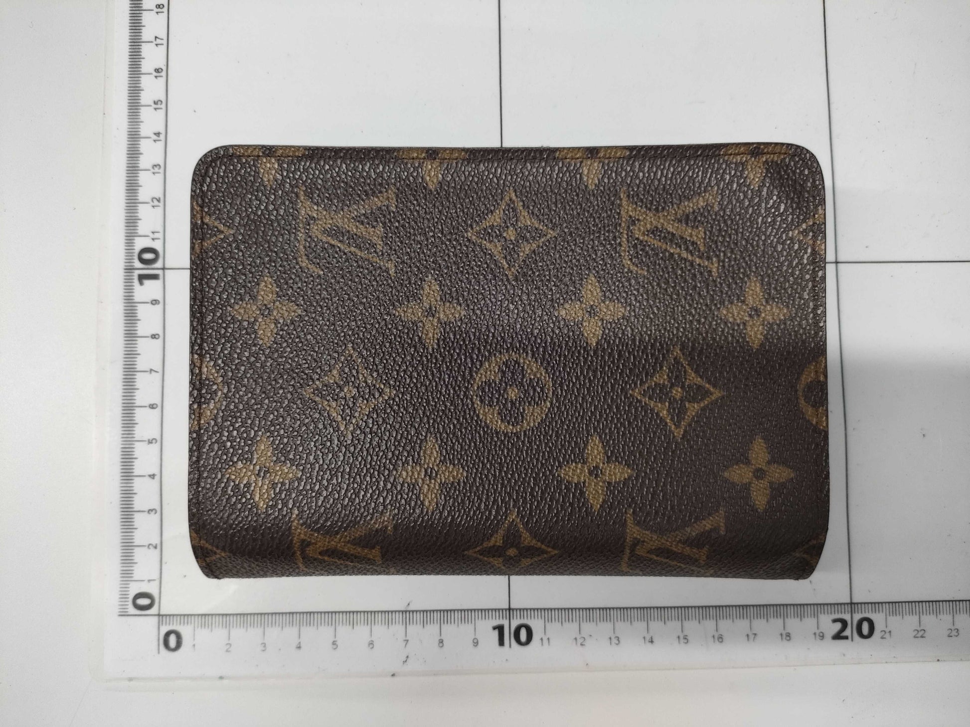 LOUIS VUITTON Monogram Zip Wallet