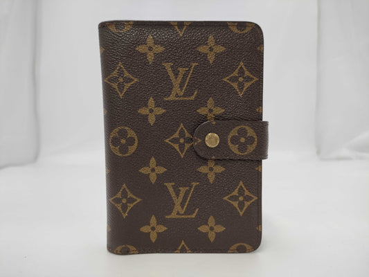 LOUIS VUITTON Monogram Porte Papier Zip Bifold Monogram Wallet