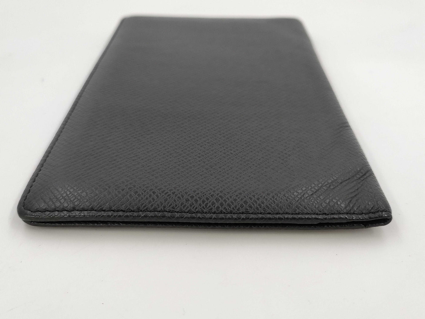 LOUIS VUITTON Taiga Long Wallet Black Billfold