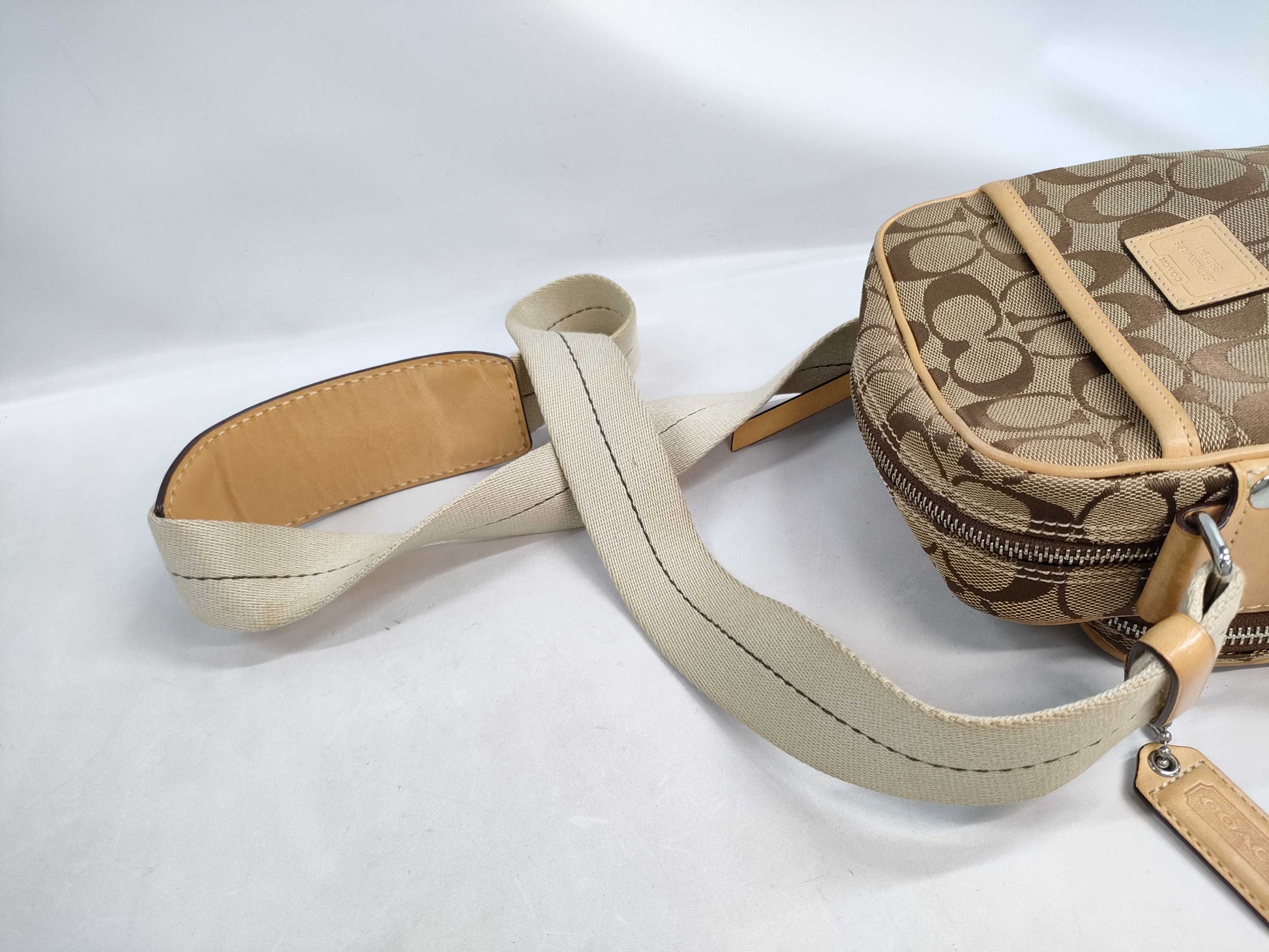 COACH Signature 6451 Shoulder Bag