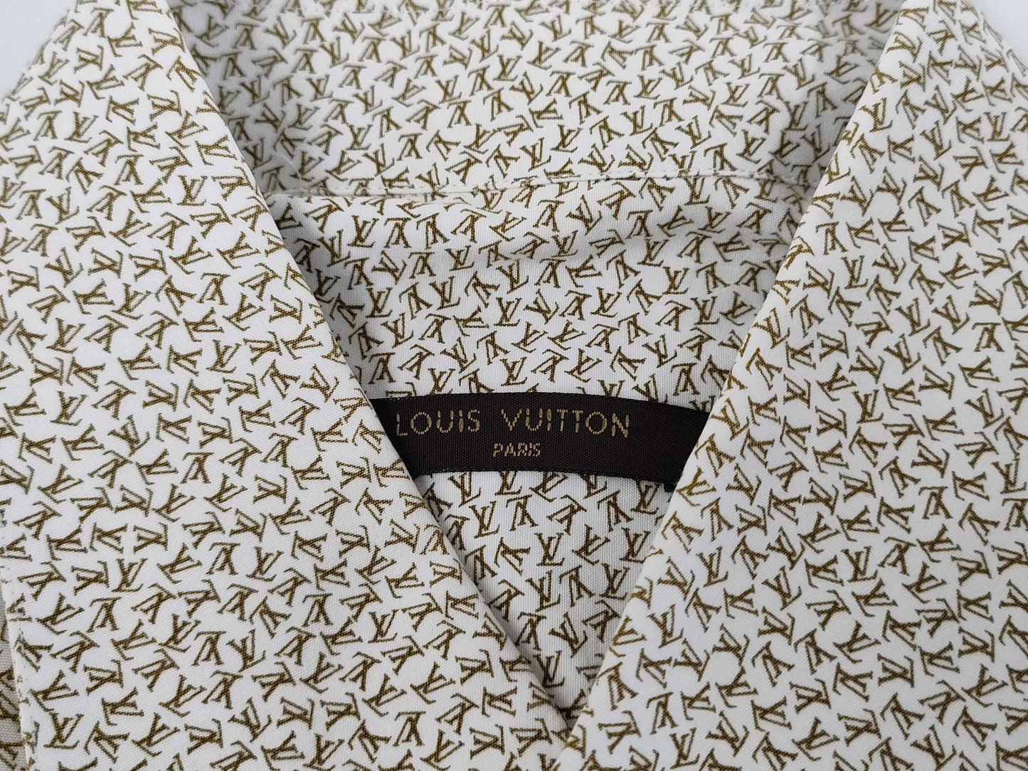 LOUIS VUITTON LOUIS VUITTON LV all-over print cotton shirt, size M