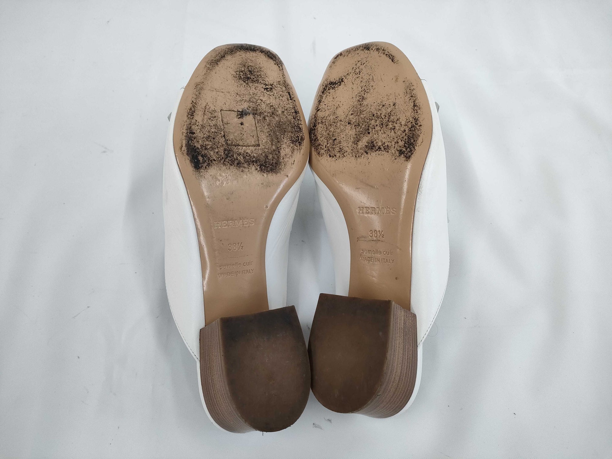 HERMES Alma Sandals, Size 38 1/2