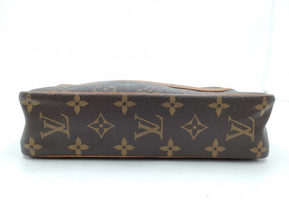 LOUIS VUITTON Louis Vuitton Clutch Monogram Clutch Bag