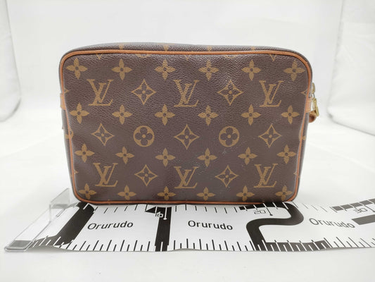 LOUIS VUITTON Louis Vuitton Clutch Monogram Clutch Bag