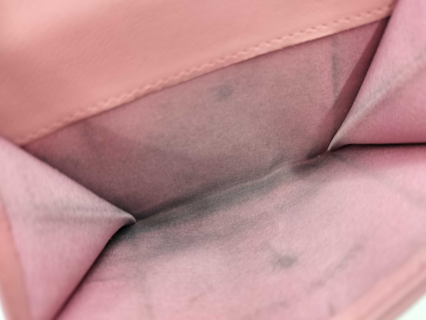 CHANEL Camellia Embossed Lambskin Double-Hook Bi-Fold Wallet