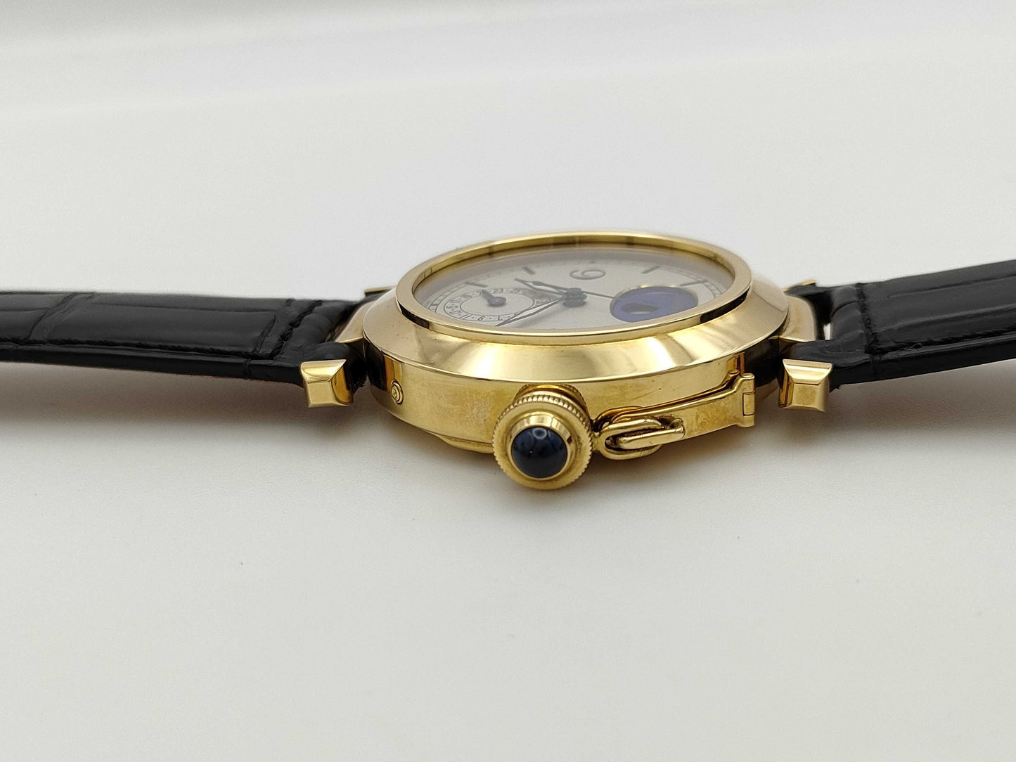 Cartier Pasha Moonphase W3000151 30001 T100089 Automatic 18K Gold Men's Watch