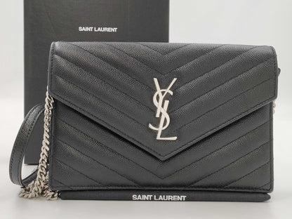 Yves Saint Laurent Chain Shoulder Bag
