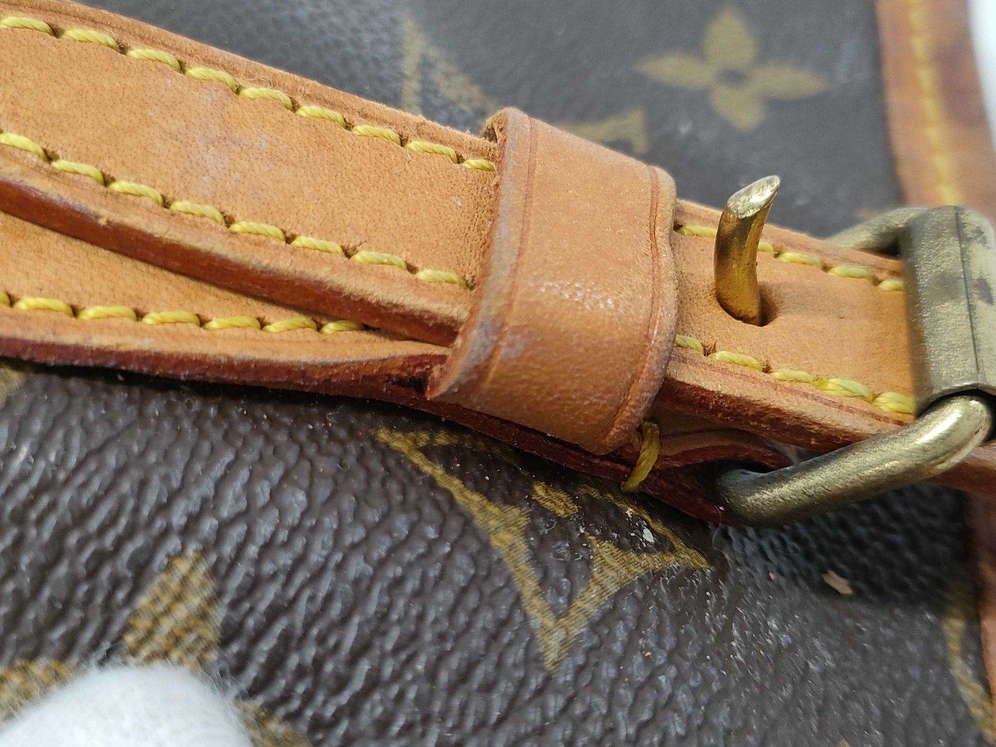 LOUIS VUITTON Louis Vuitton Bucket PM Handbag
