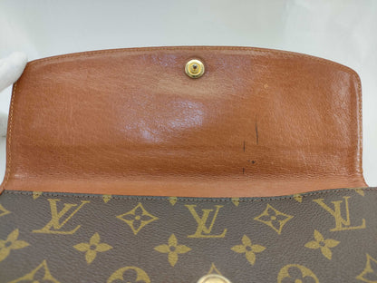 LOUIS VUITTON Monogram Pochette Dame Clutch Bag
