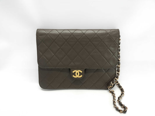 CHANEL Matelasse Shoulder Bag