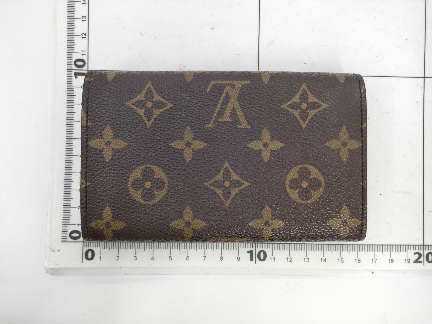 LOUIS VUITTON Tresor Wallet