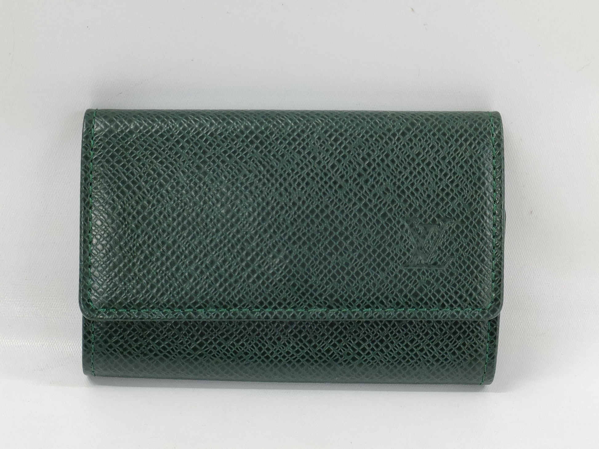 LOUIS VUITTON Taiga Multicle 4 MI1924 Key Case/Key Holder