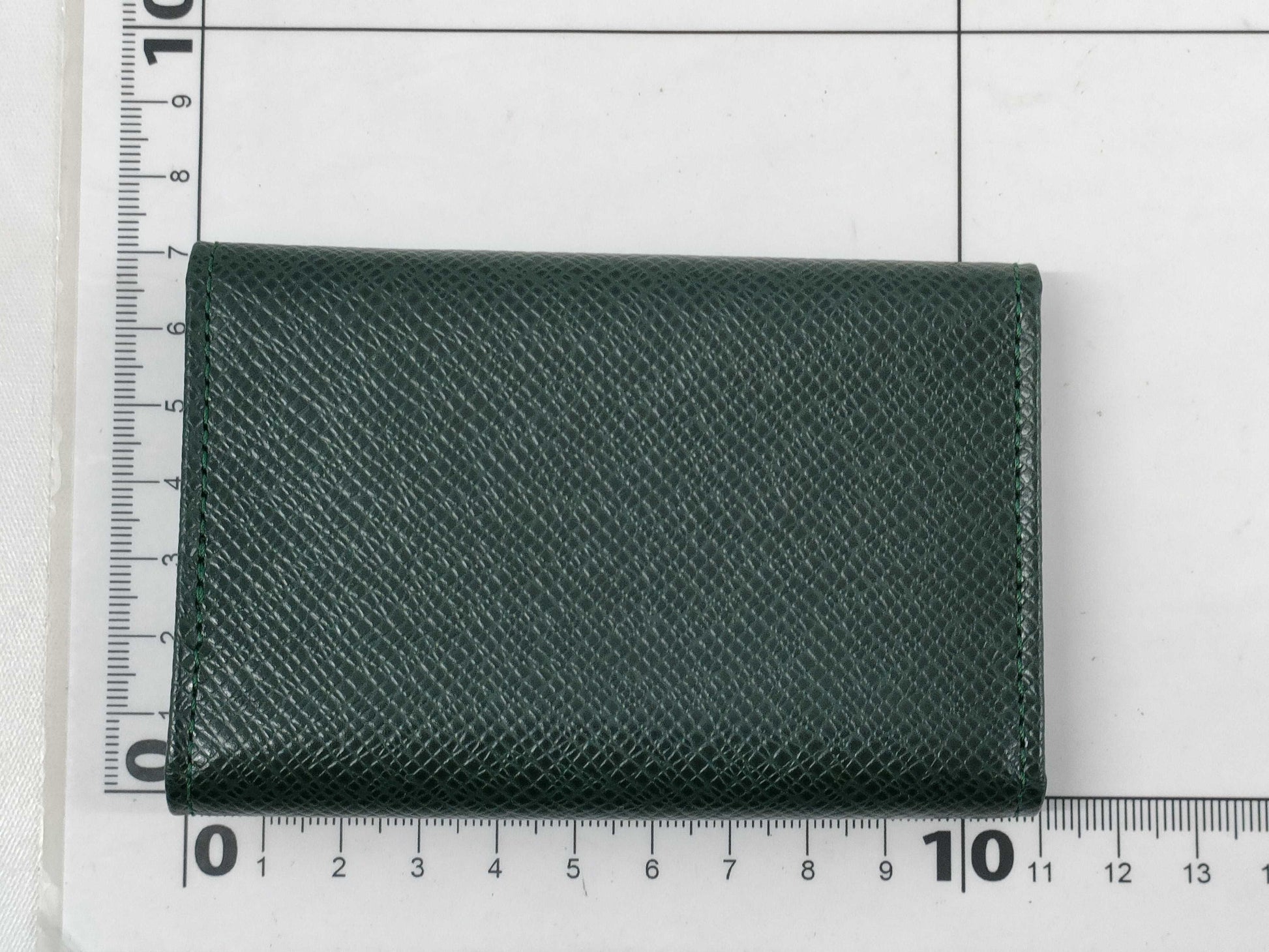 LOUIS VUITTON Taiga Multicle 4 MI1924 Key Case/Key Holder