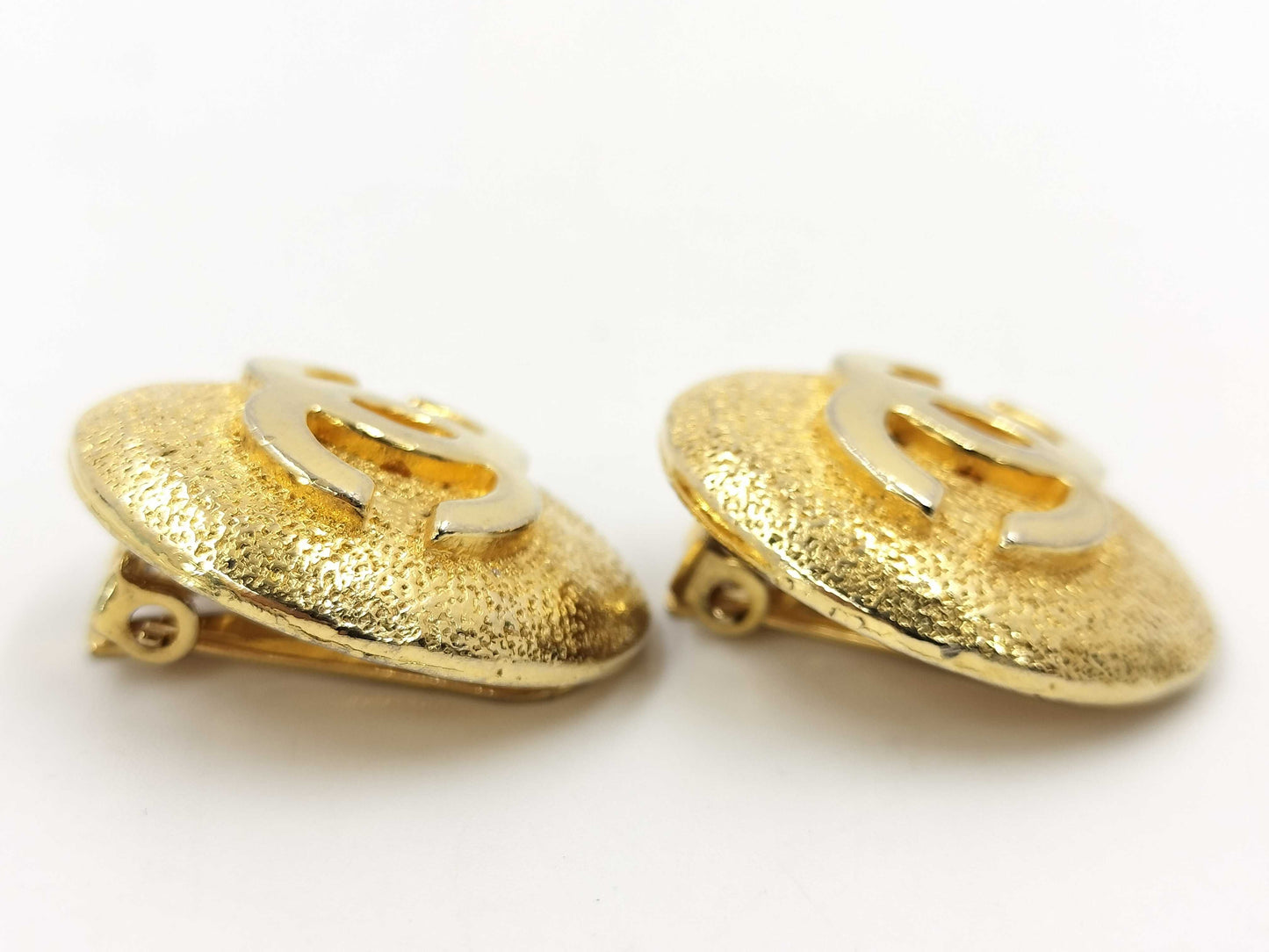 CHANEL Coco Mark Chanel Earrings Coco Mark Round 23 Gold GD GP Gold Plated Earrings