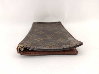 LOUIS VUITTON Monogram Louis Vuitton Billfold