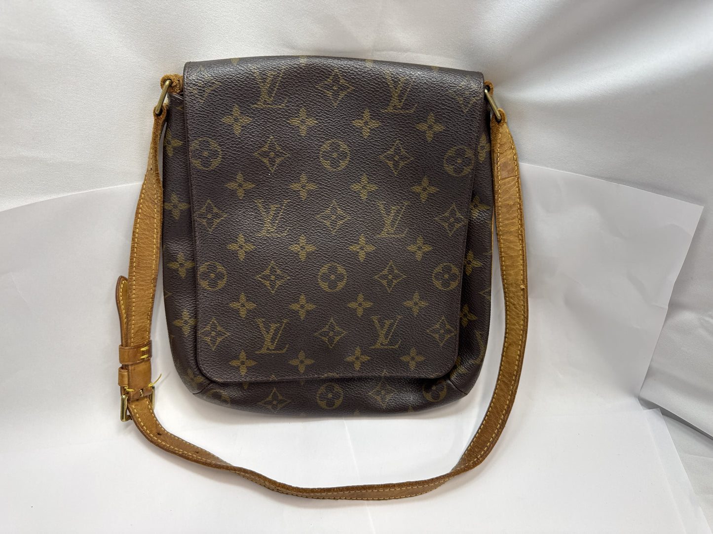 LOUIS VUITTON Musette Salsa Short Shoulder Bag