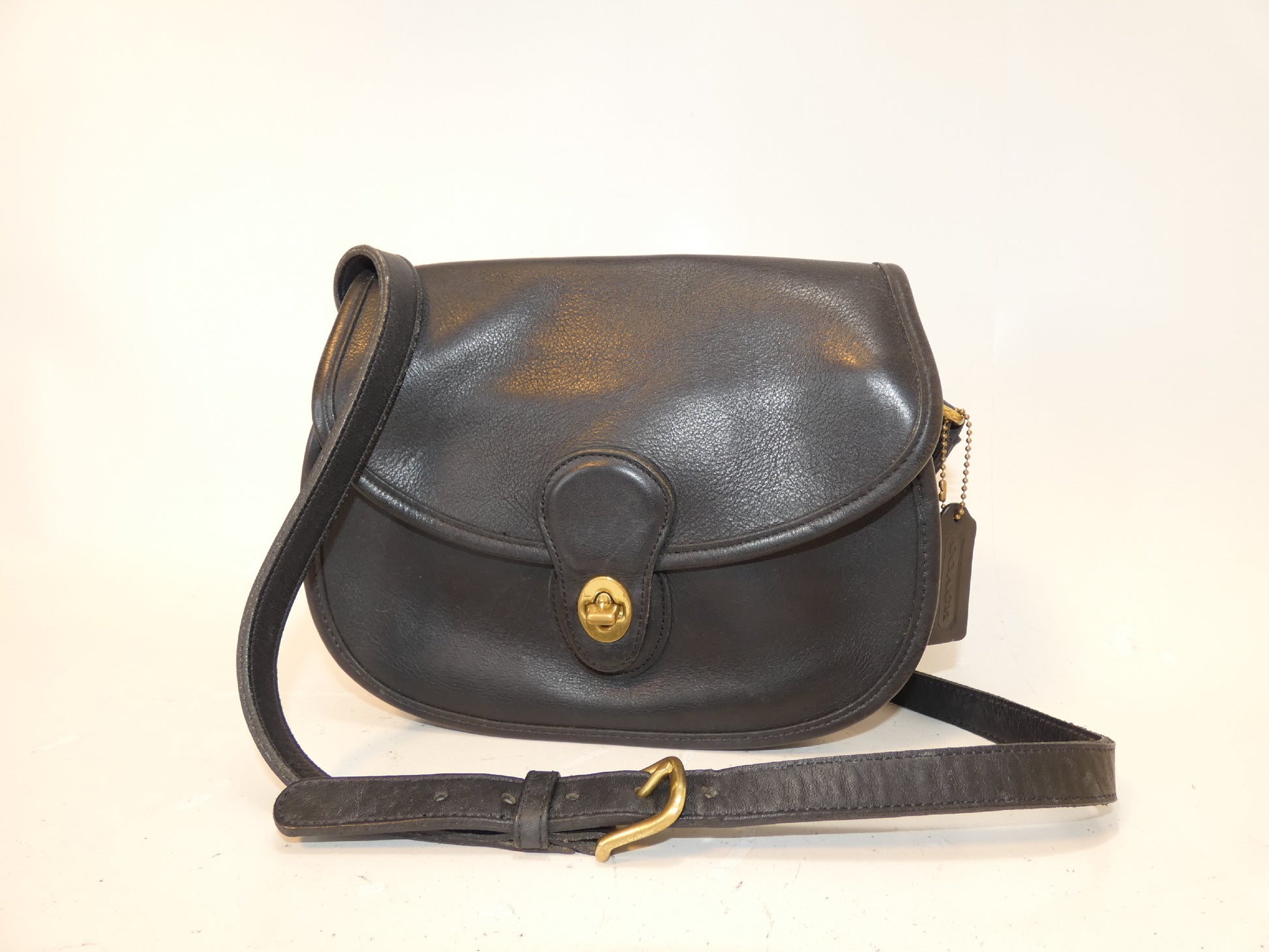 COACH Turnlock Leather Black Shoulder Bag