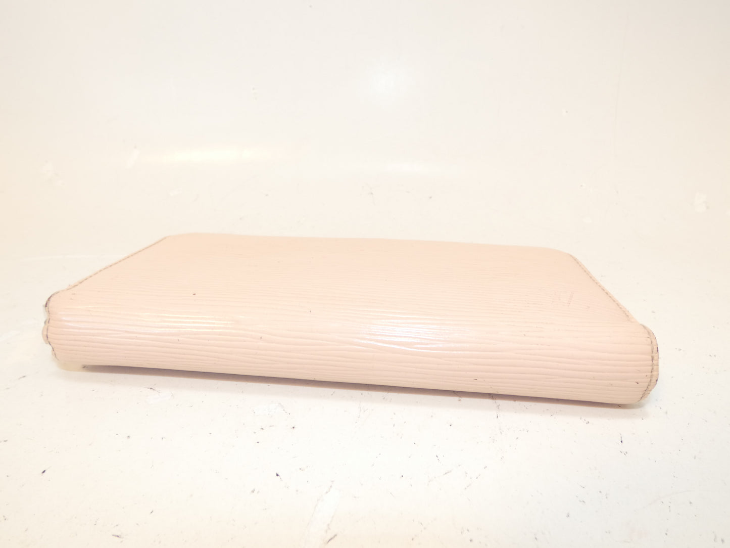 LOUIS VUITTON Epi Zippy Long Wallet