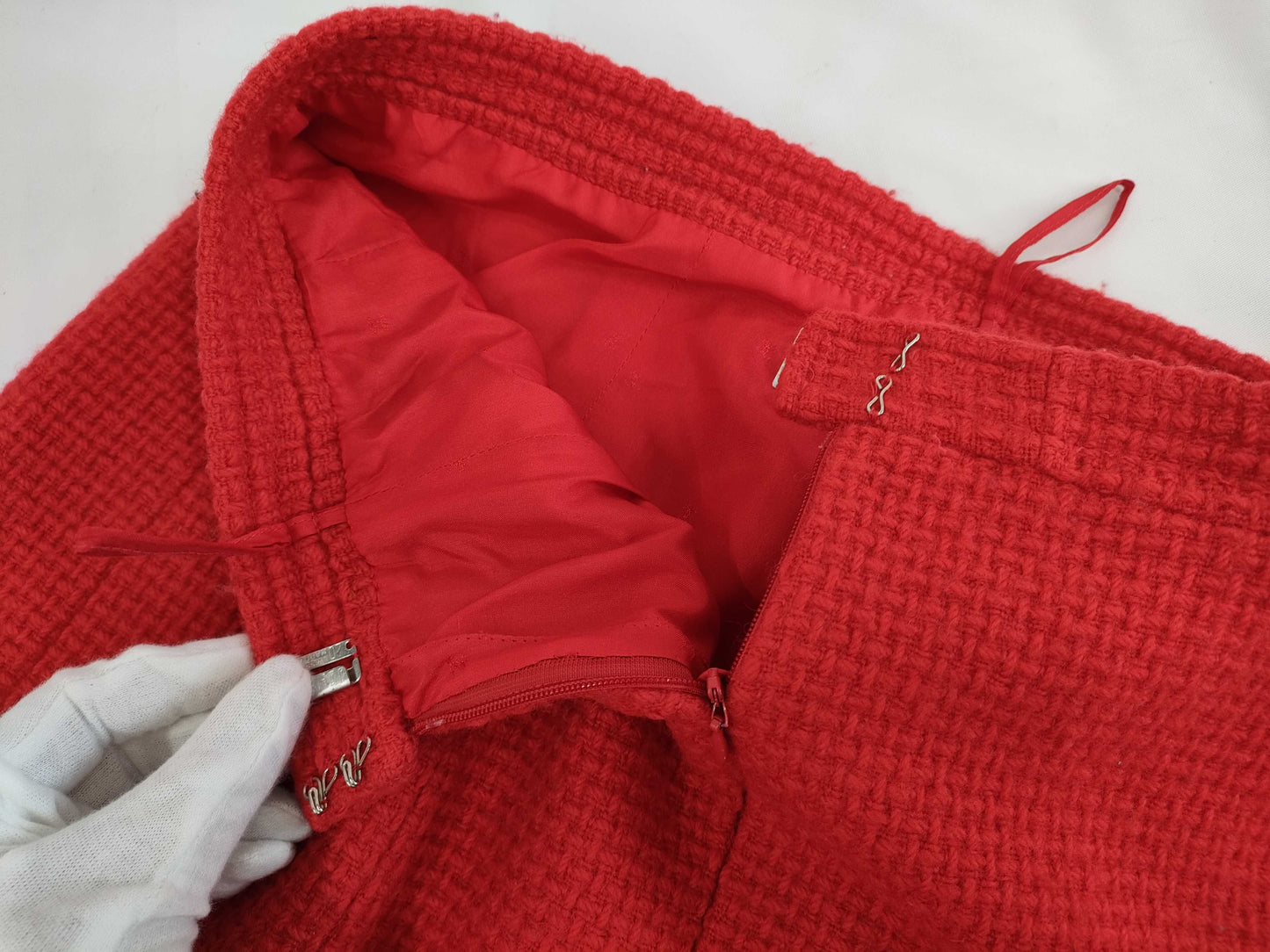 CHANEL Set Red No-Collar Jacket/Tight Skirt Size 34 Other Apparel