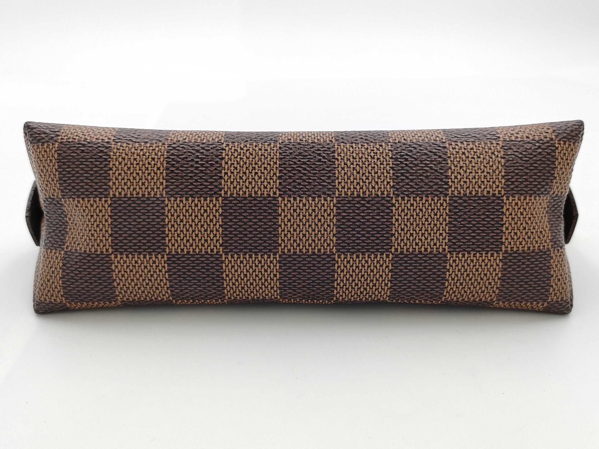 LOUIS VUITTON LOUIS VUITTON Damier LV Damier Pouch Pouch