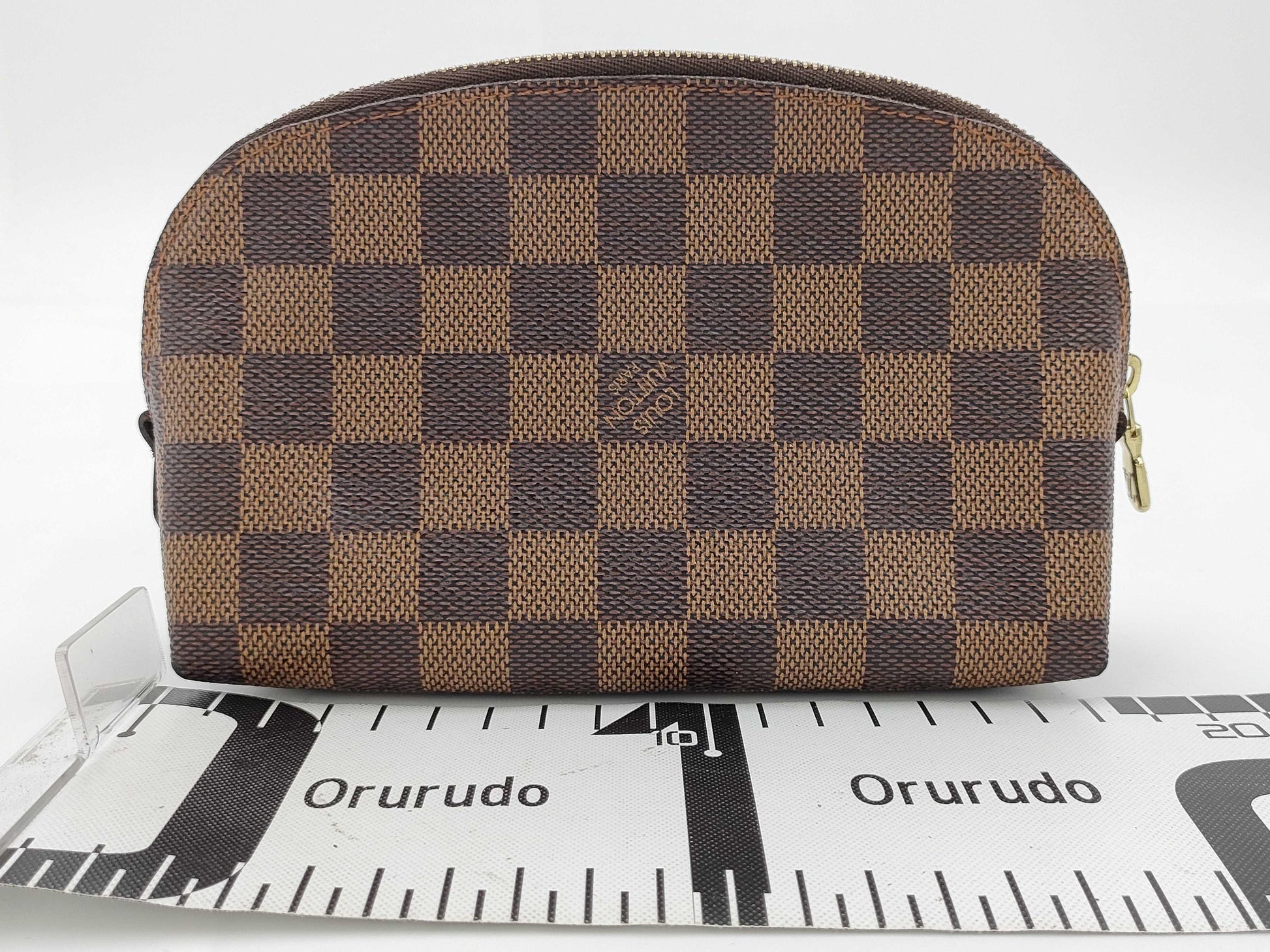 LOUIS VUITTON LOUIS VUITTON Damier LV Damier Pouch Pouch