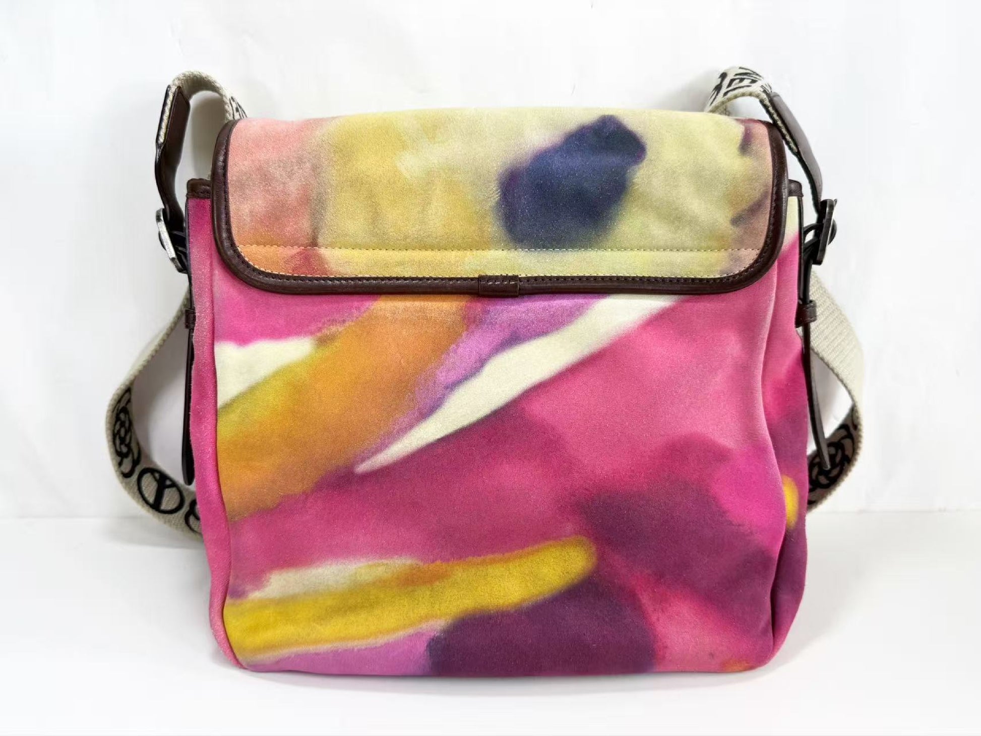 CHANEL Embroidered Suede Messenger Bag, Rare, Flower Power Multicolor, W28 x H26 x D8.5cm, Approx. 20s, [Gift Card and Sticker Included], Vintage S-shaped Hardware, Shoulder Bag, 2099012