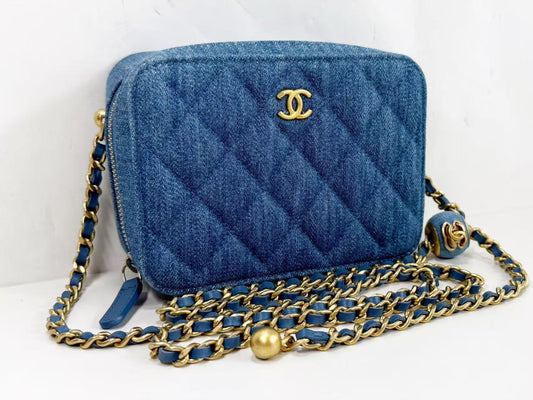 CHANEL Denim Matelasse Crushed Shoulder Bag, 15cm Wide, Approx. 31st Series, with Seal, Vintage Gold Hardware, 31853913
