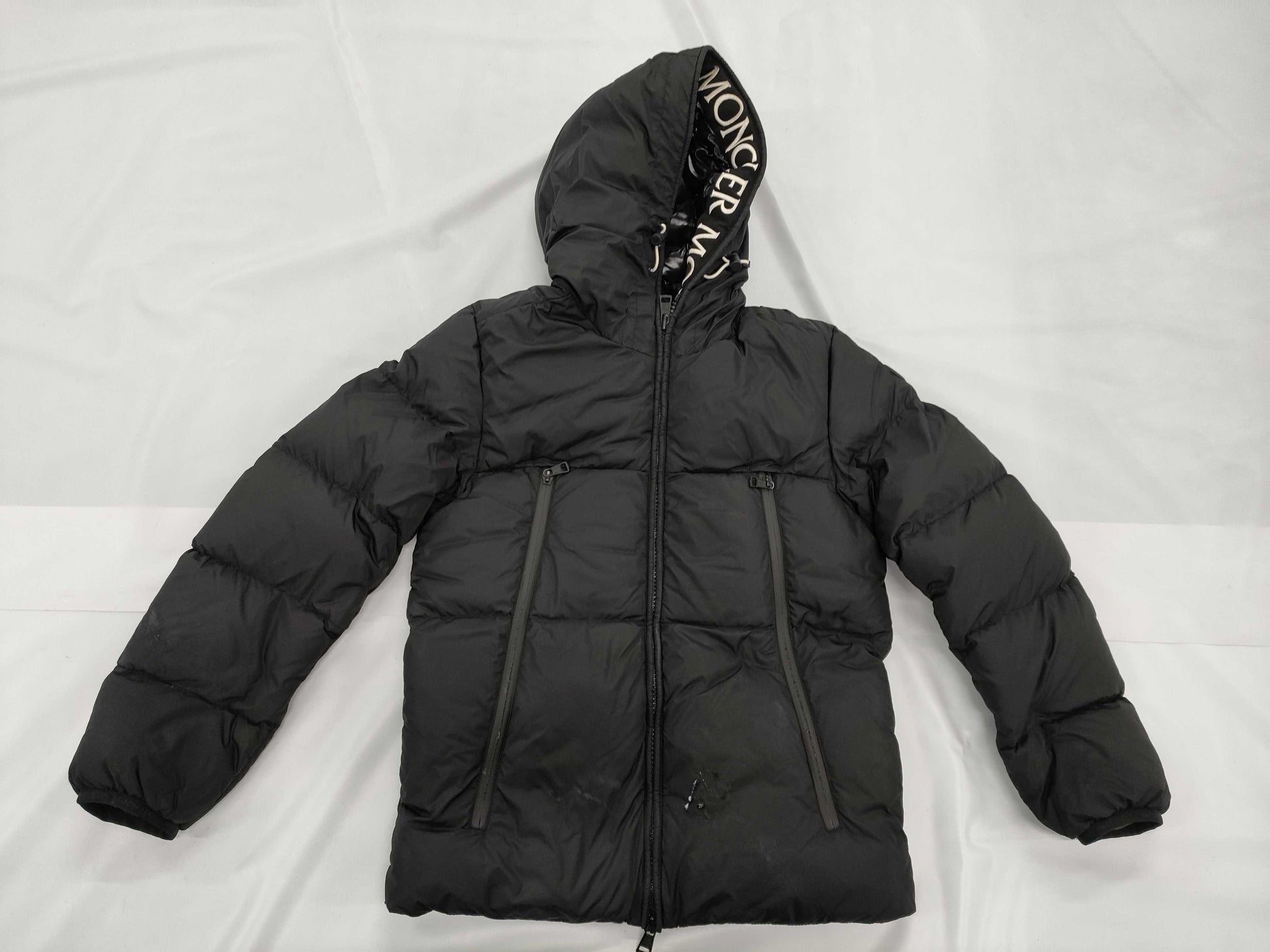 Moncler Down Jacket Moncler 2020 0 Jacket