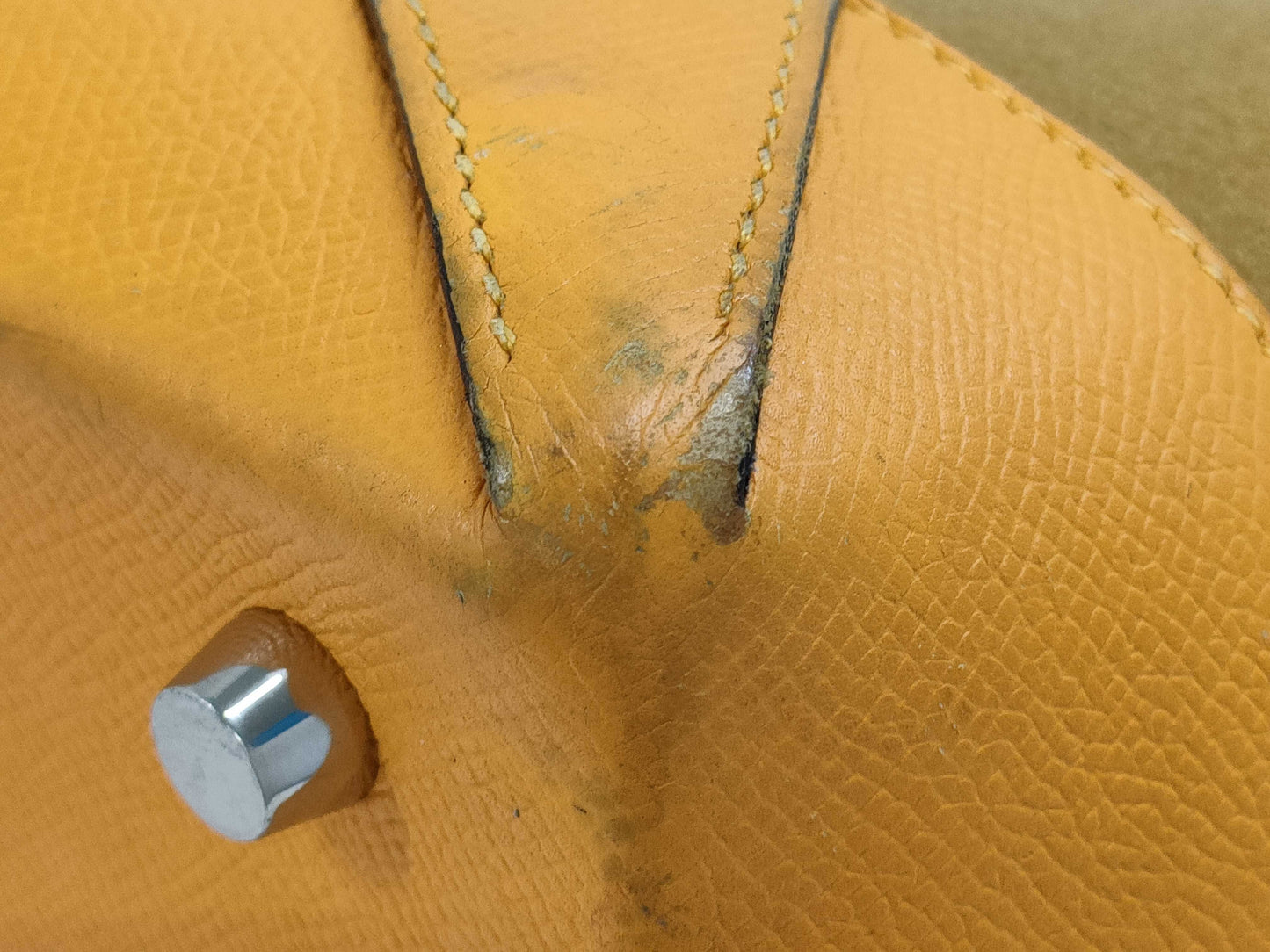 HERMES Maxi Box Caba 30 Epson Felt Camel Jaune D'or X Stamp Tote Bag