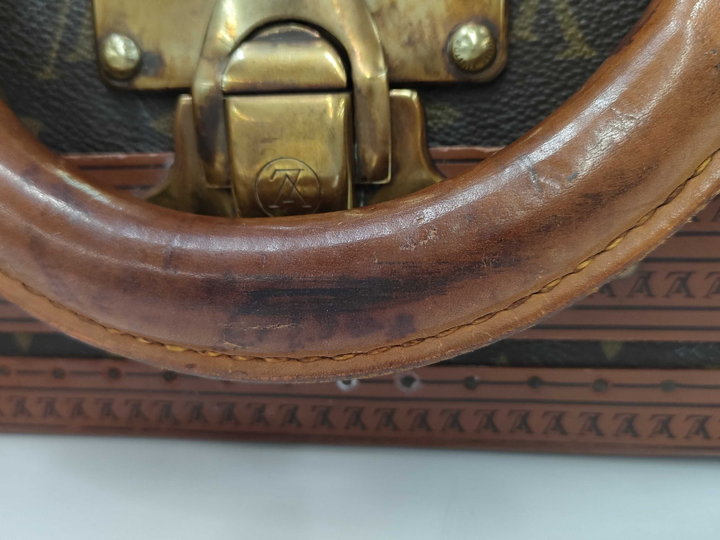 LOUIS VUITTON Alzer 70 M21226 Monogram Trunk Bag