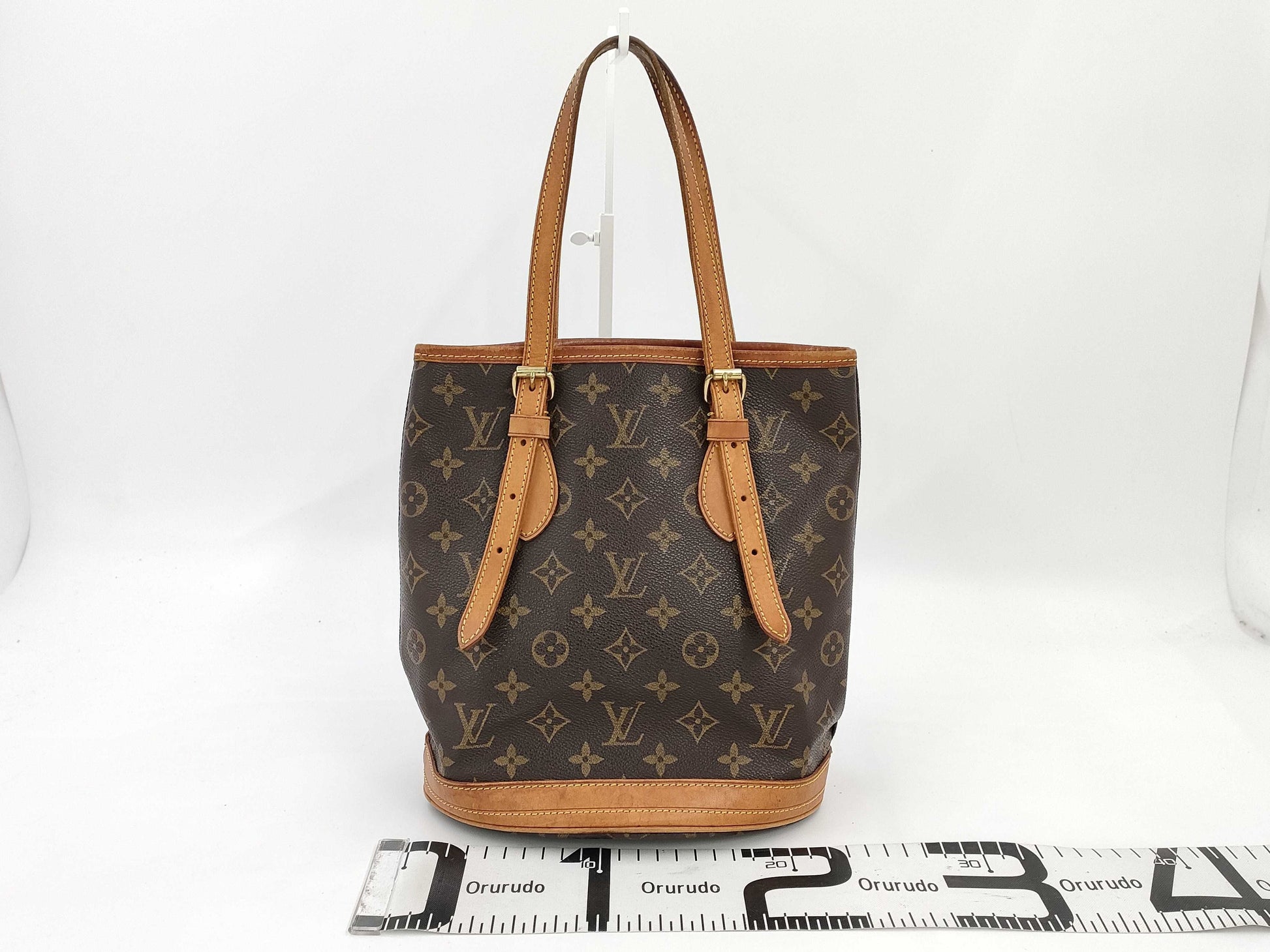 LOUIS VUITTON Louis Vuitton Monogram Bucket Tote Bag